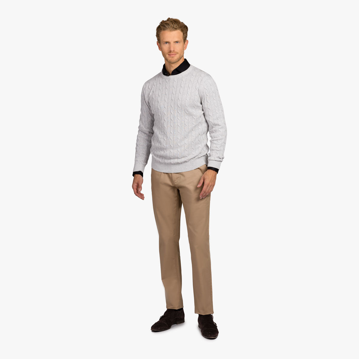 Rundhalspullover aus Baumwolle/Kaschmir mit Zopfstrick in hellgrau light grey 003 Bild 6