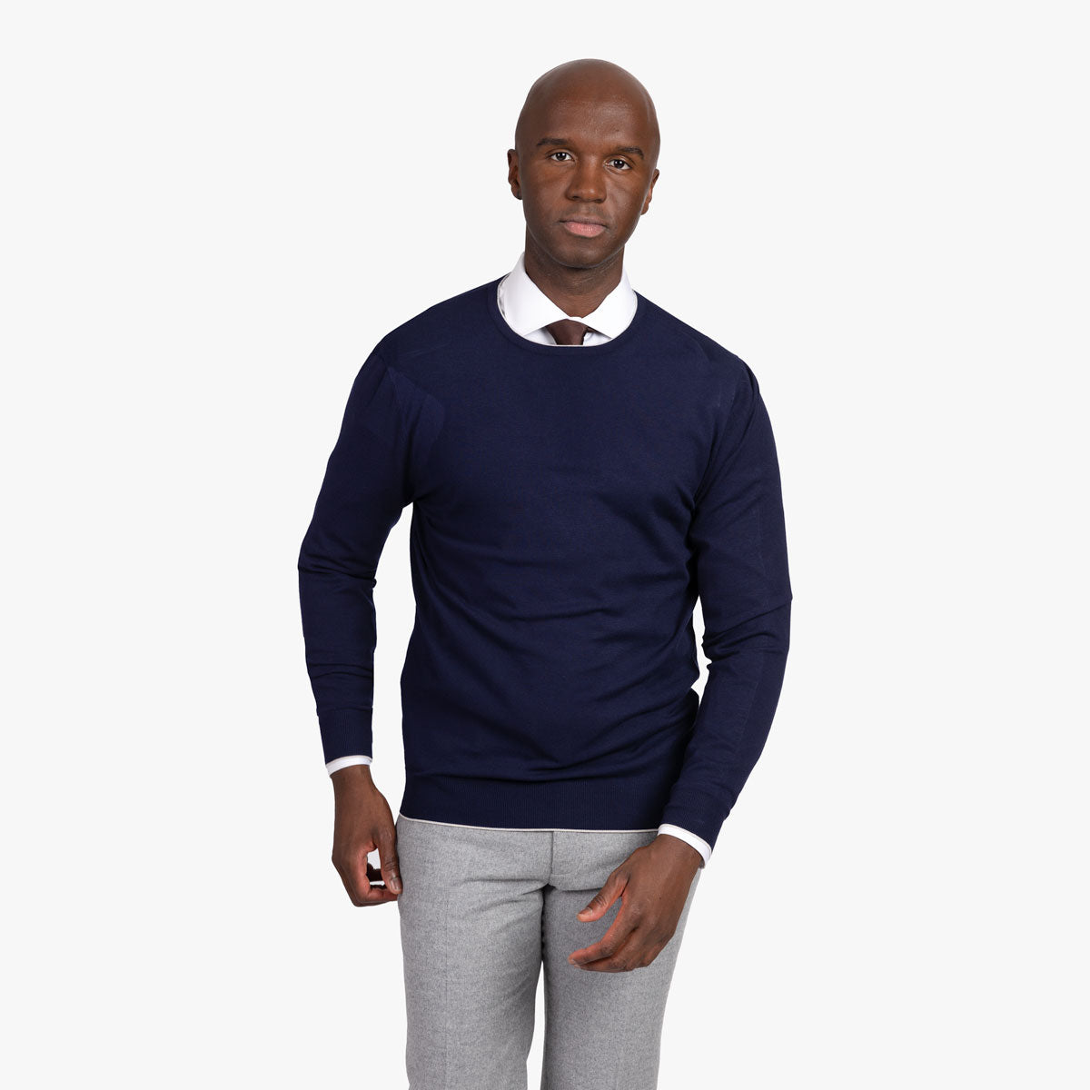 Rundhalspullover in dunkelblau mit weißen Details AF847 contrast AF840 Bild 1