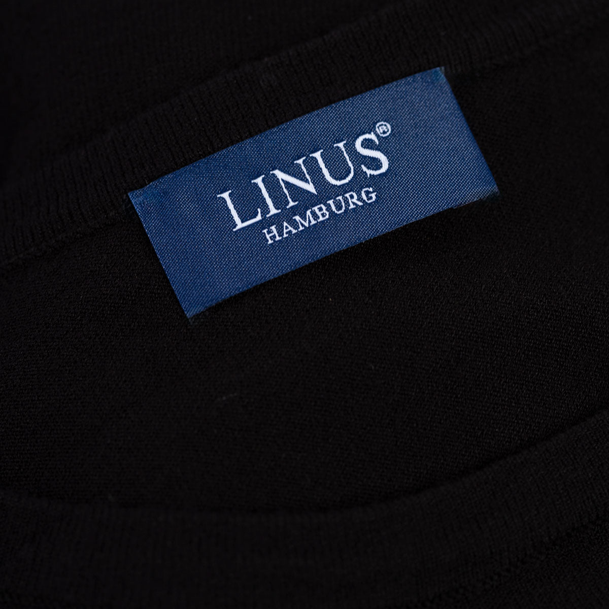 Schwarzer Rundhals Pullover AF802 Bild 5