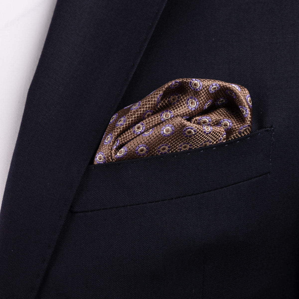 Einstecktuch aus Seide in braun mit lila Muster braun Bild 1