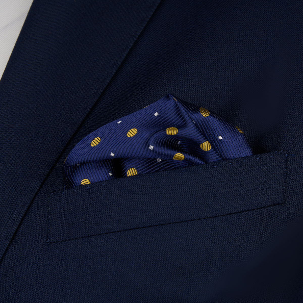 Einstecktuch aus reiner Seide mit Punktemuster in Blau und Gelb dkl. blau Bild 1