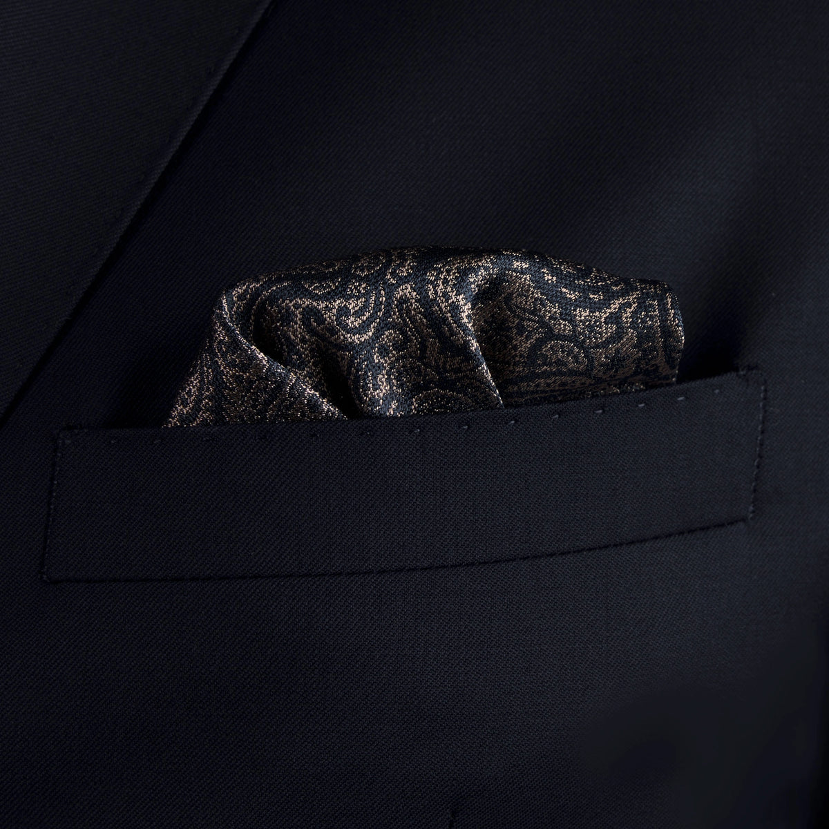 Einstecktuch in Beige und Schwarz mit Paisleymuster beige Bild 1
