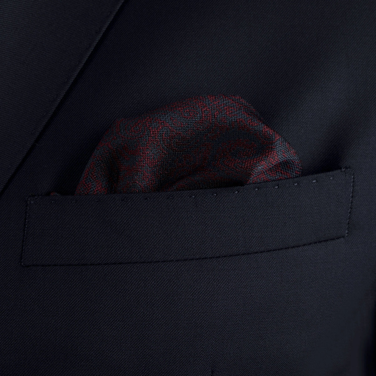 Einstecktuch in Dunkelrot und Blau mit Paisleymuster drk. red Bild 1