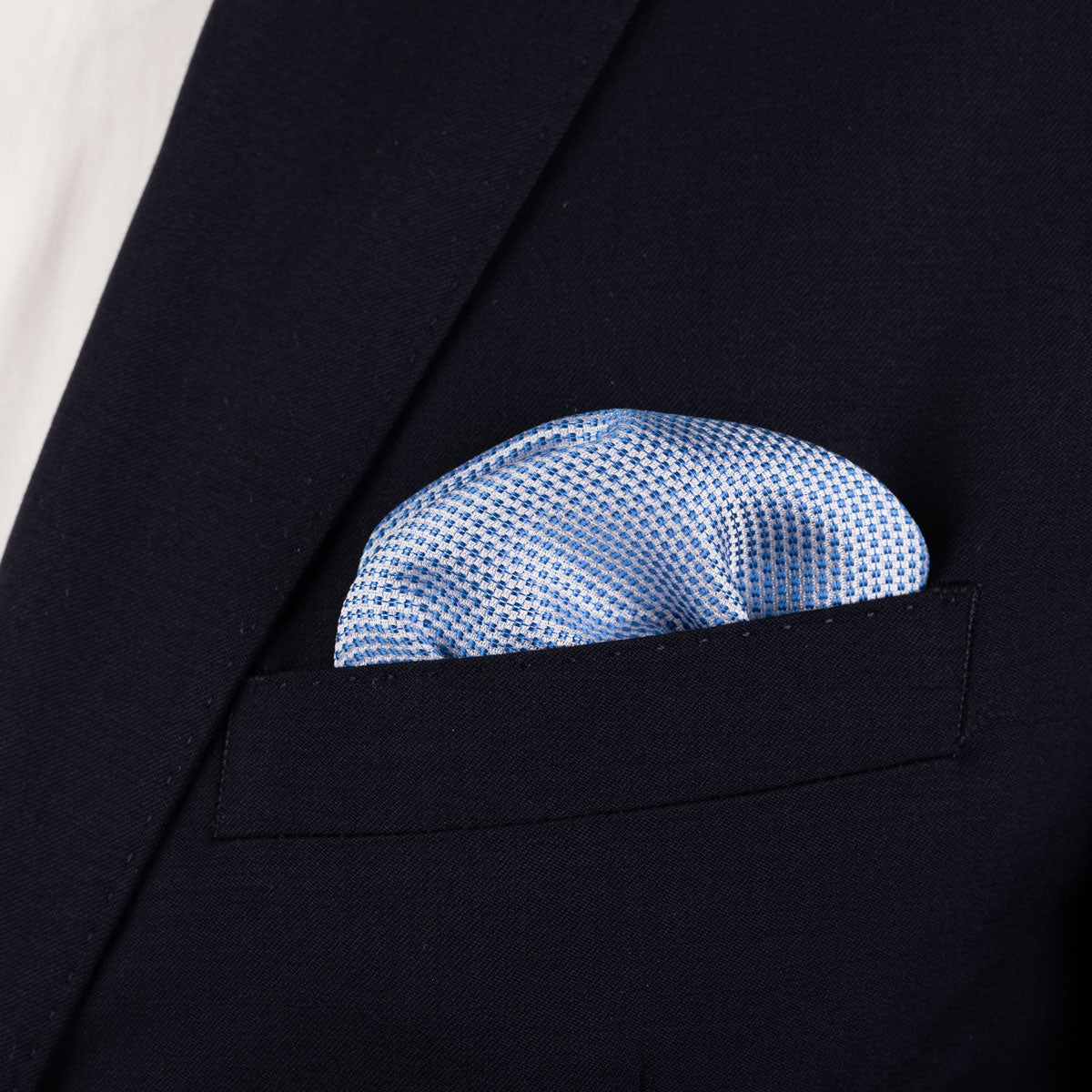 Einstecktuch aus Seide in Blau und Weiß hellblau Bild 1