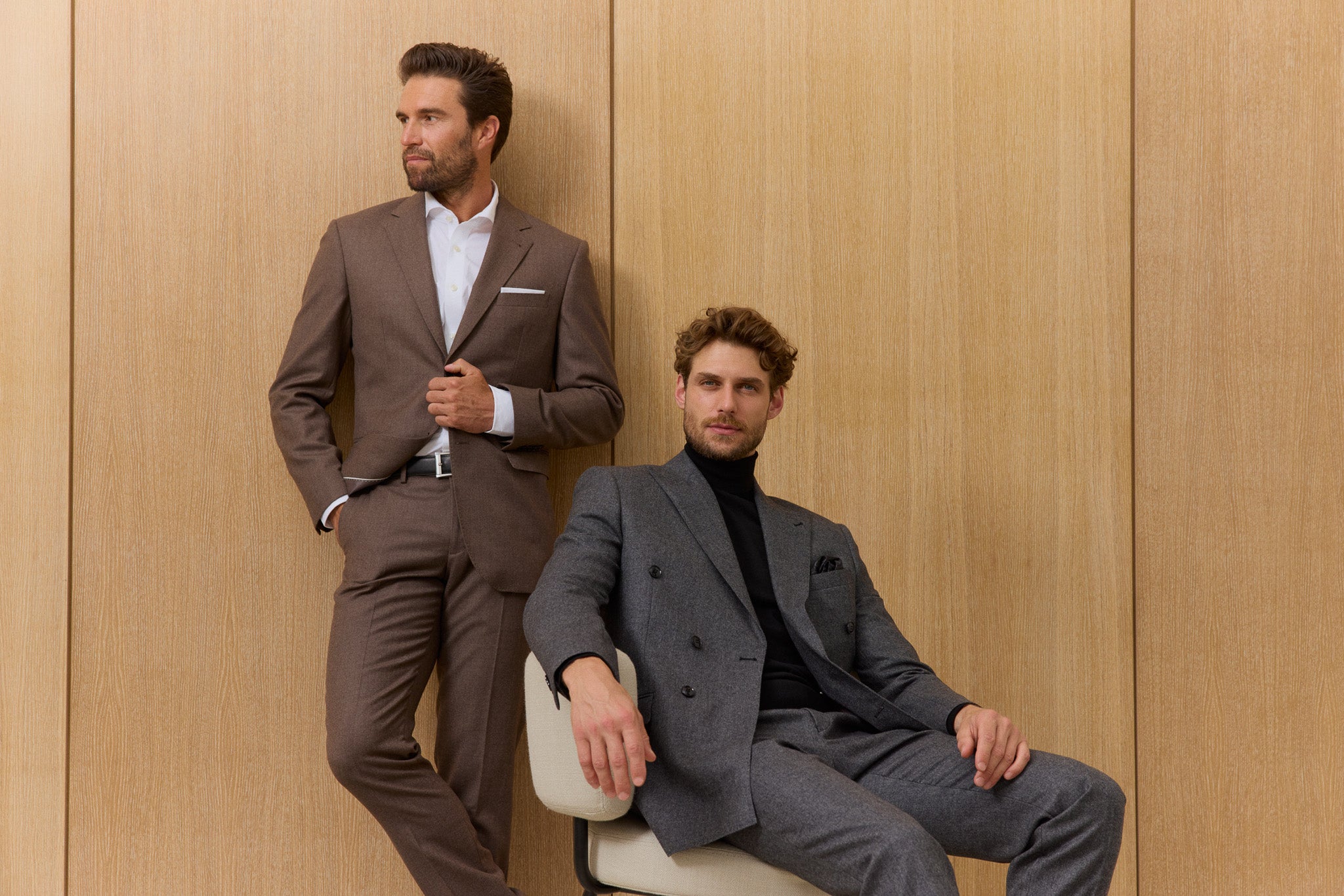 Zwei Männer im Anzug