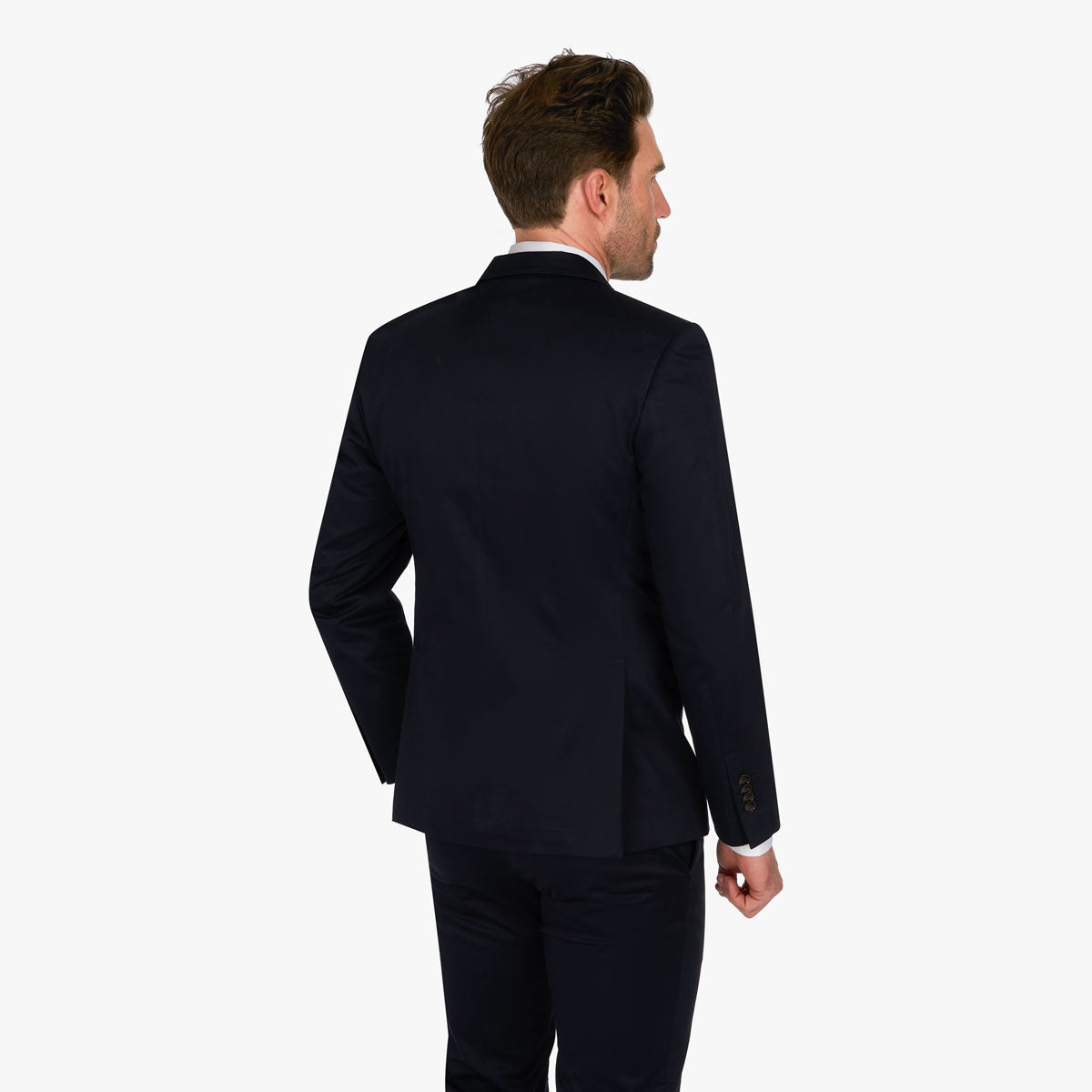 Mann in elegantem Anzug.