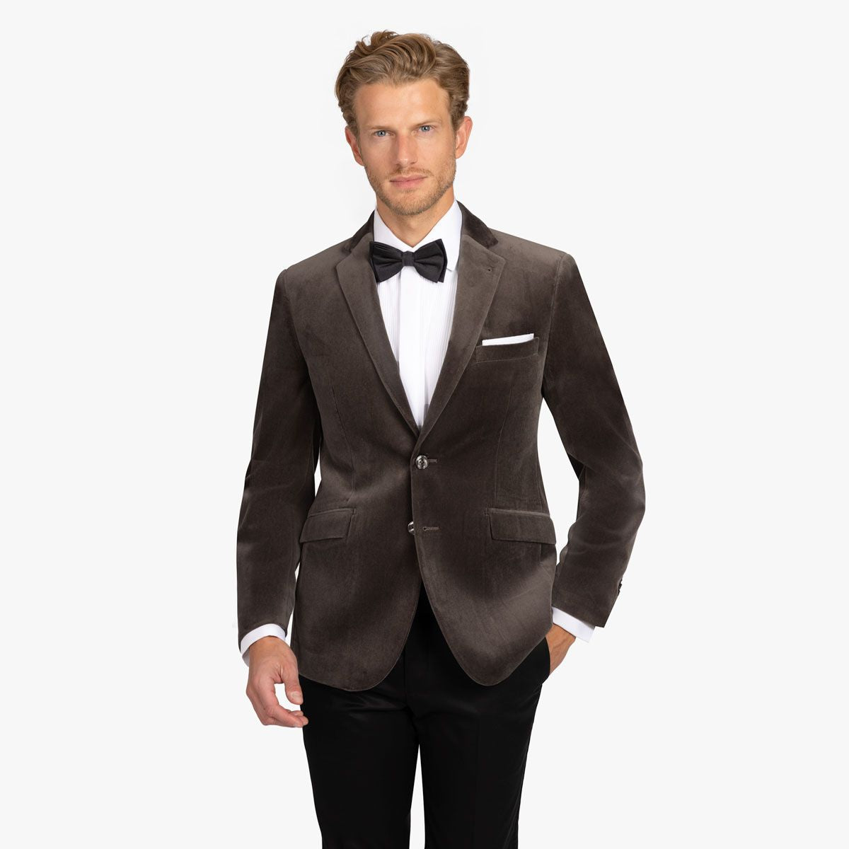 Mann im eleganten Anzug.