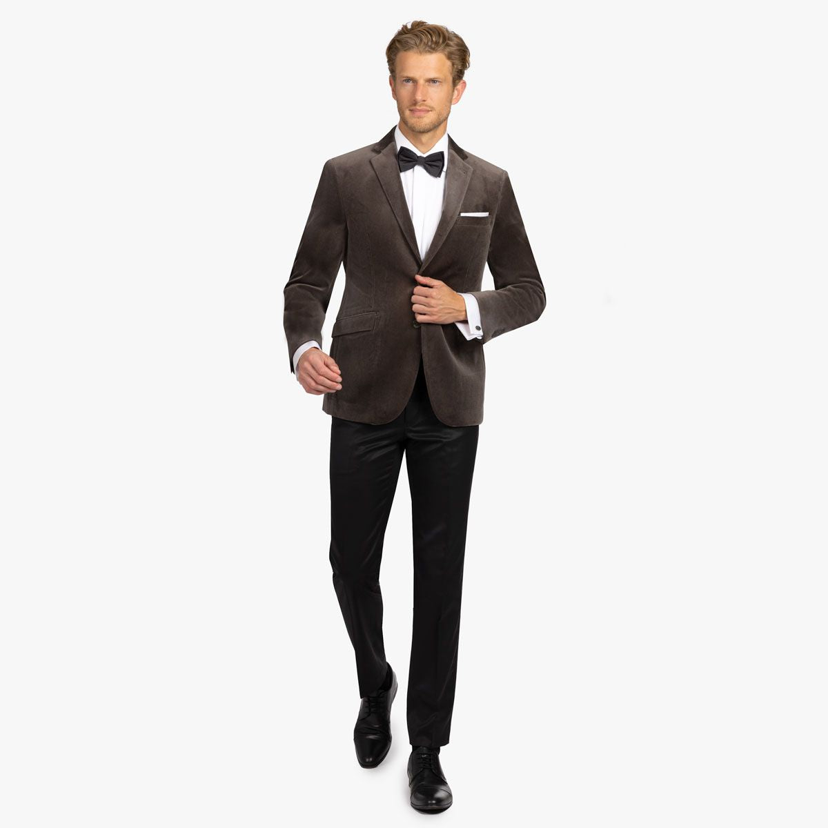 Mann im eleganten Anzug.