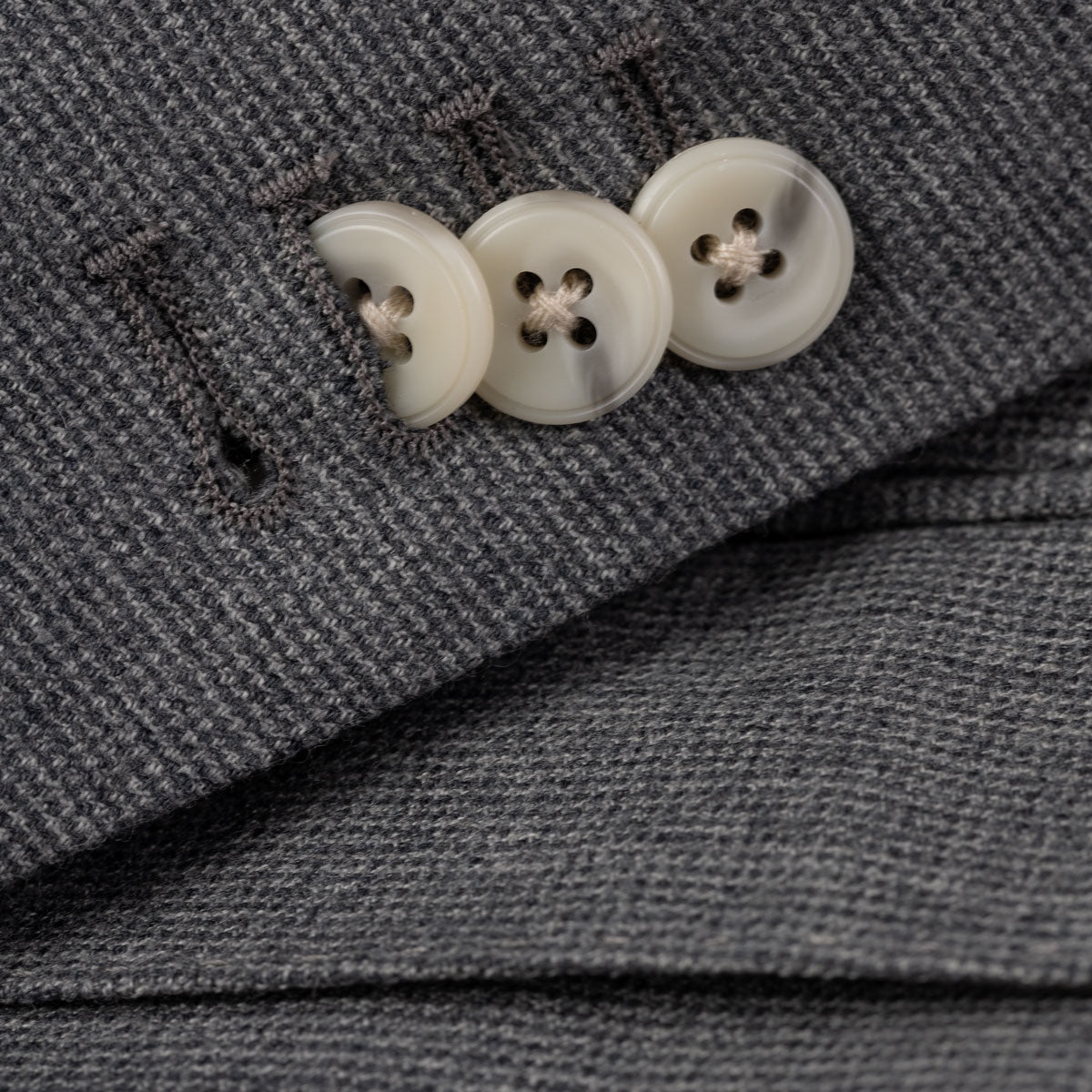 Anzug Pesaro aus Super 80's Wolle in Hellgrau grau Bild 6