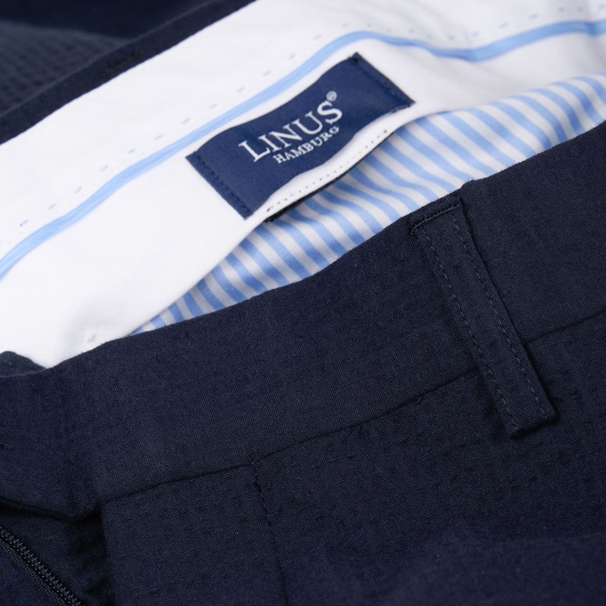 Baukastenhose Siena mit Seersucker Struktur in Blau dkl. blau Bild 3