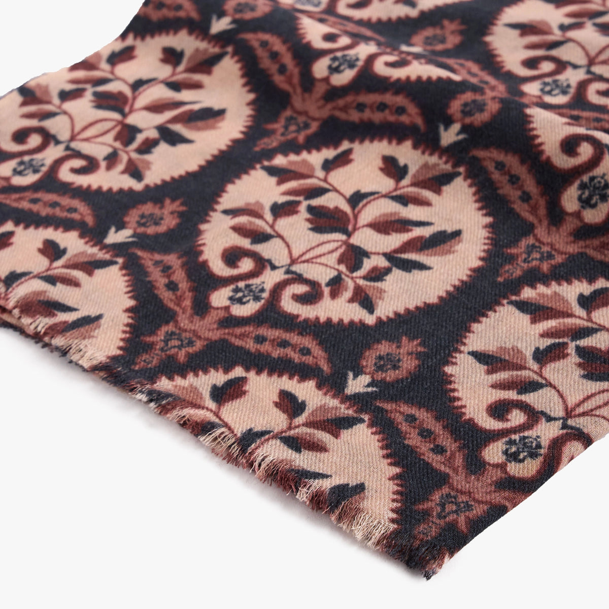Schal mit floralem Ornamentmuster in Beige und Rot aus Wolle C26-PRT-471 COL:01 Bild 2