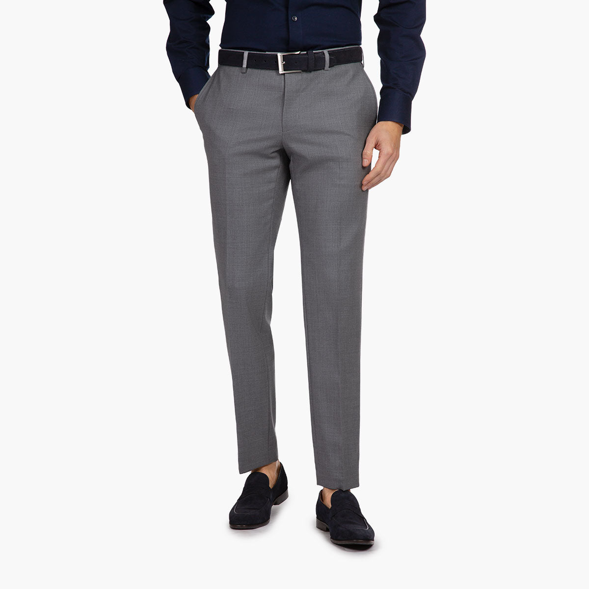 Mann in eleganter Herrenmode gekleidet.