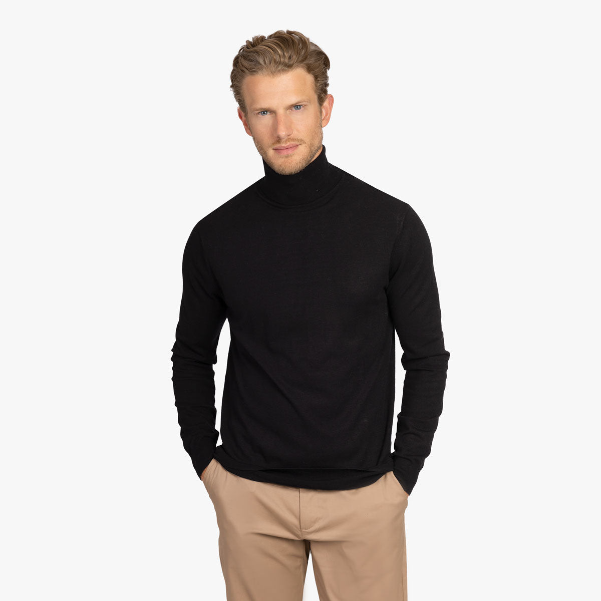Rollkragenpullover aus Feinstrick in schwarz AF802 Bild 1
