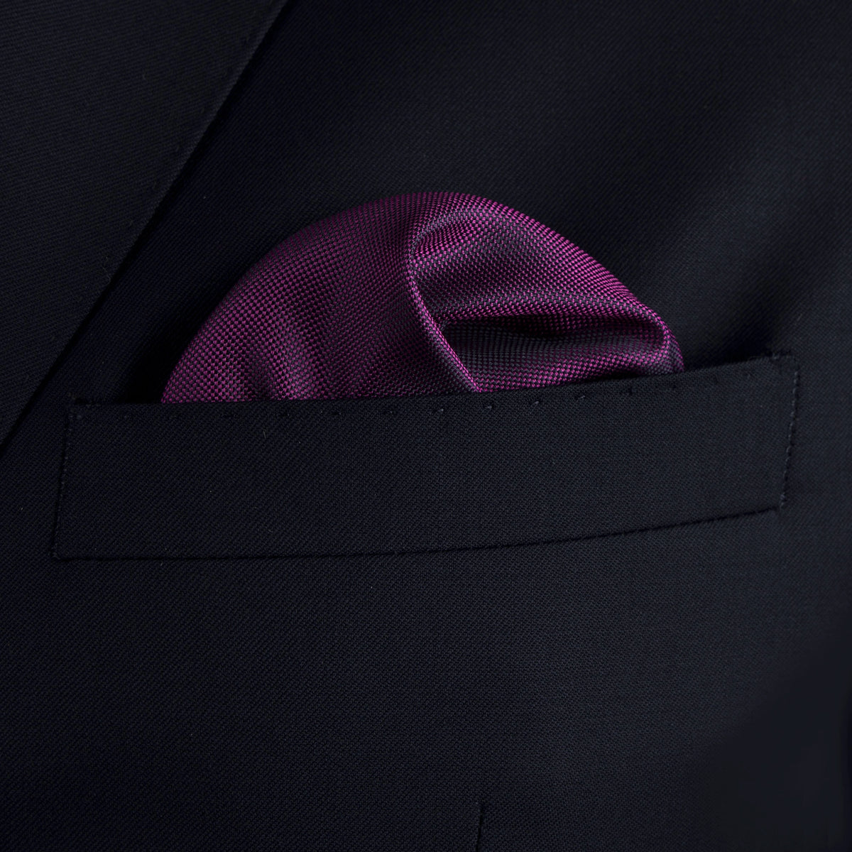 Einstecktuch in Violett mit feiner Struktur fuchsia Bild 1
