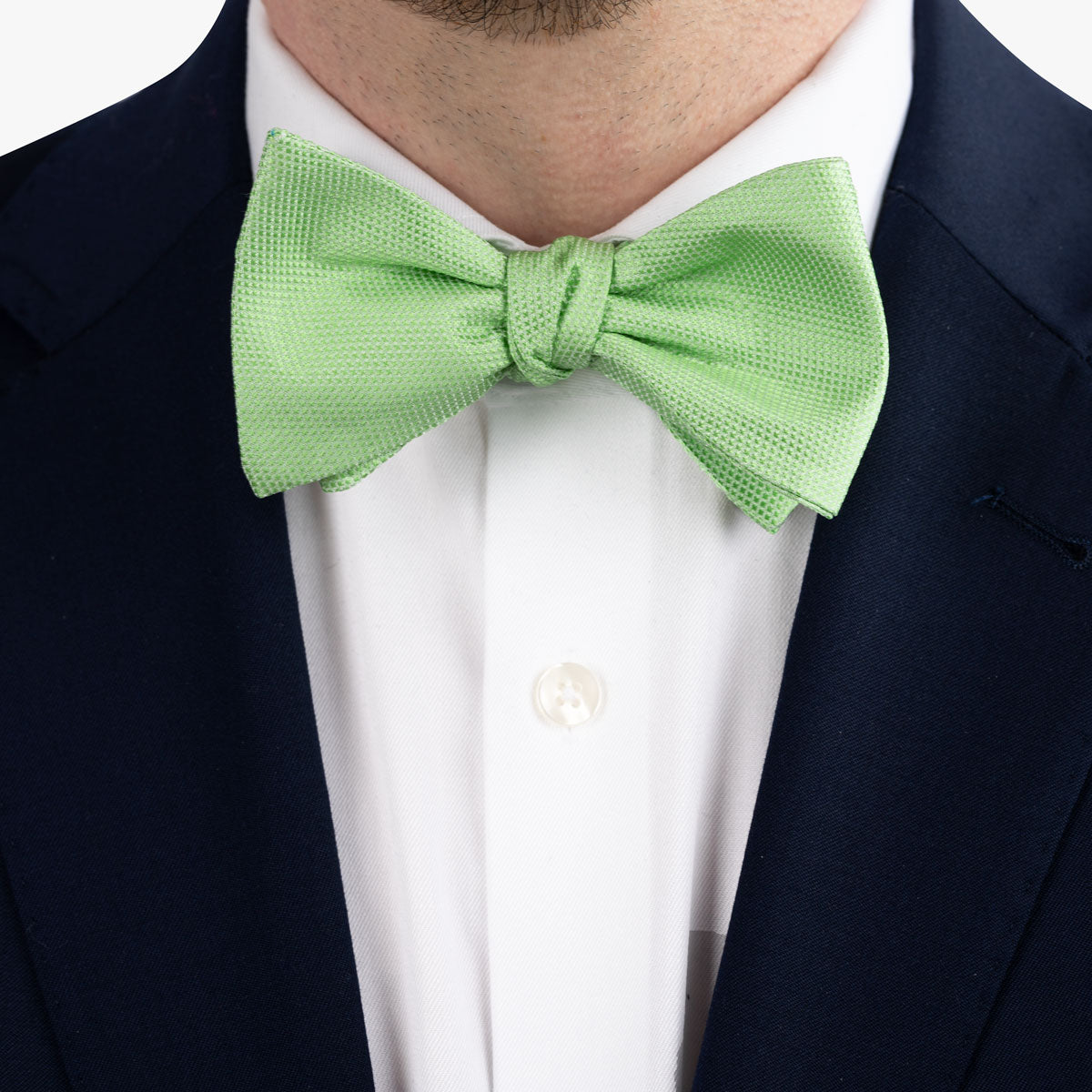 Fliege aus Seide in uni grün grün Bild 2