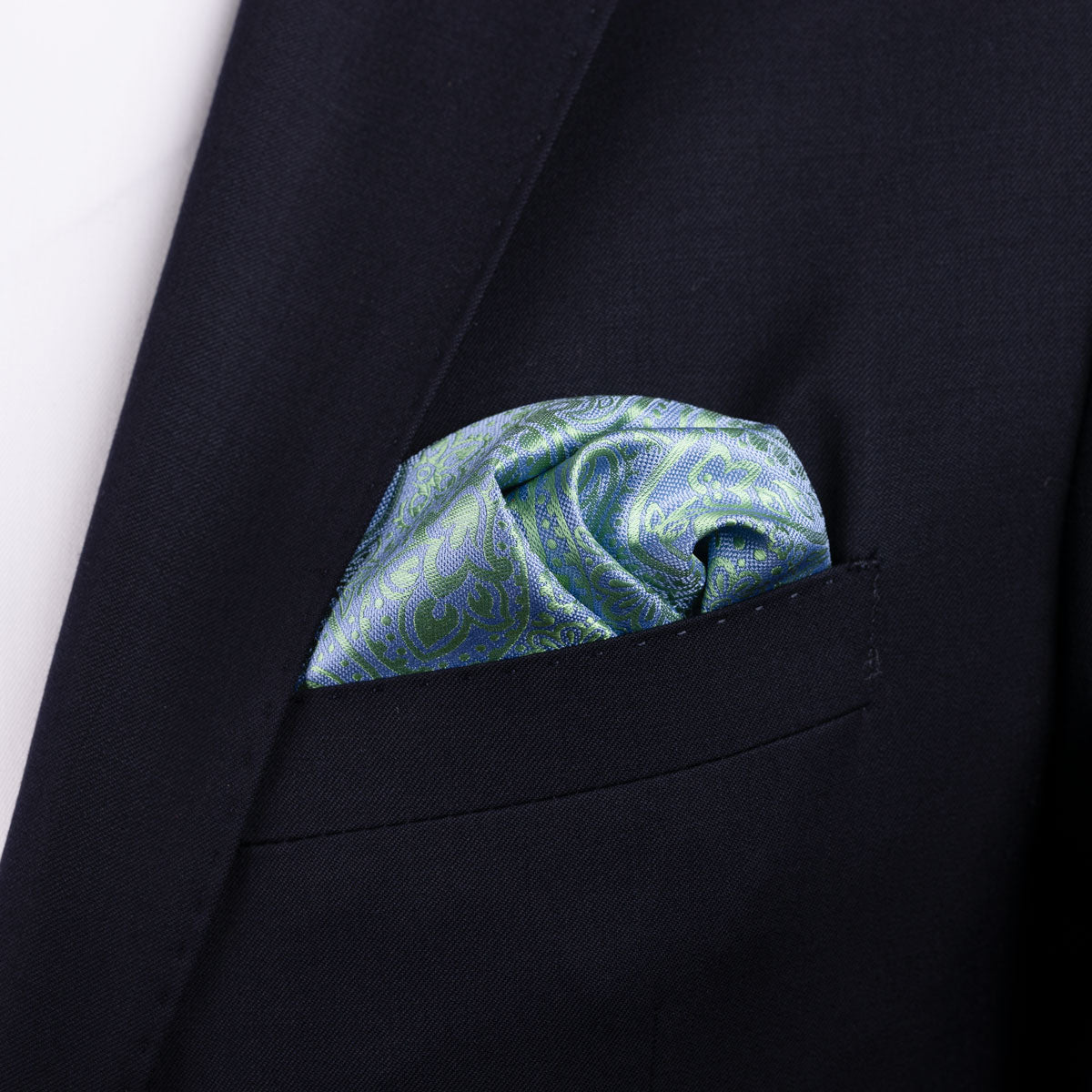 Einstecktuch aus Seide in hellgrün/blau grün Bild 1