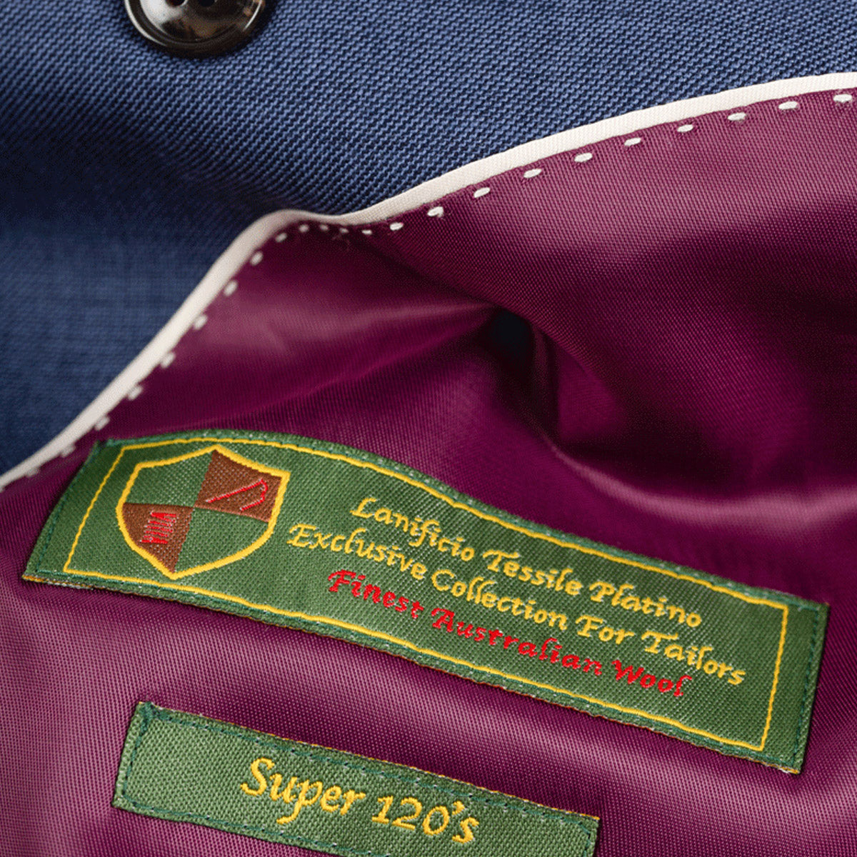 Innenfutter eines eleganten Anzugs.