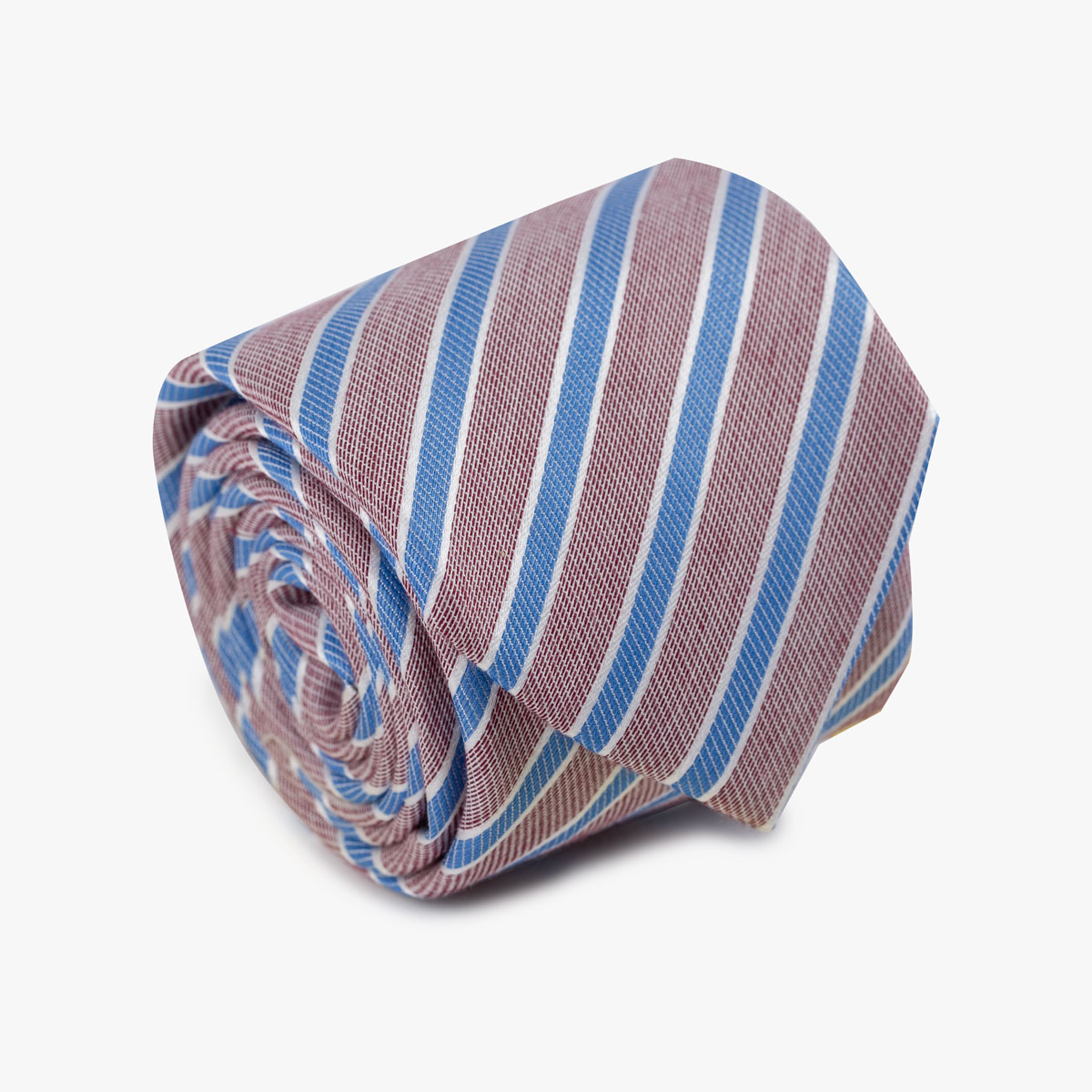 Aufgerollte gestreifte Krawatte in rot und blau