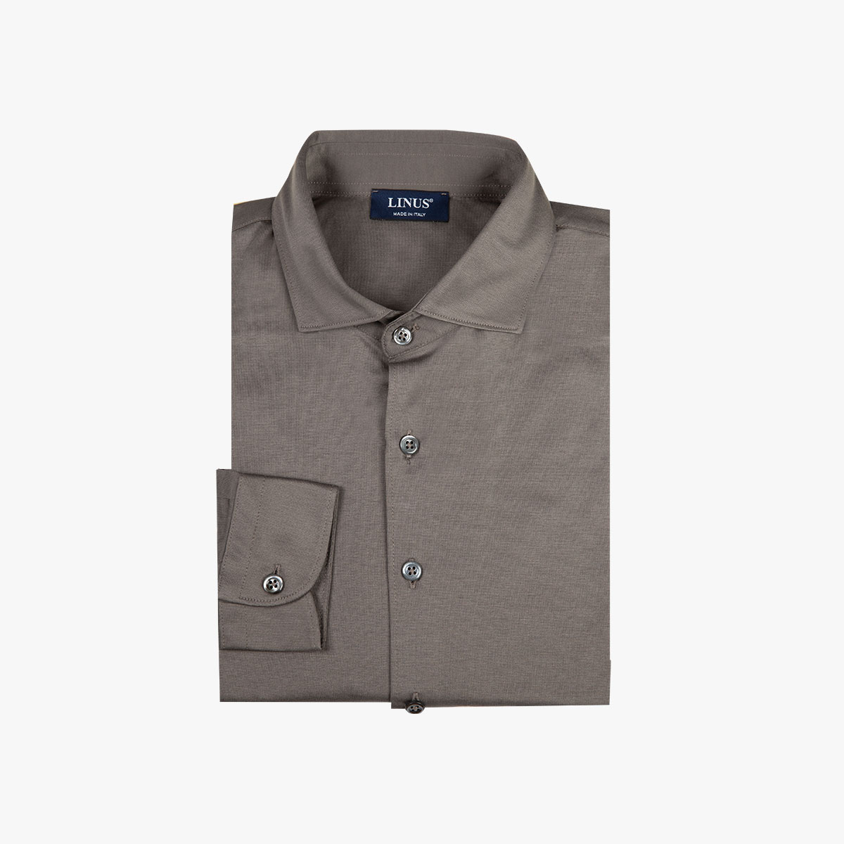 Gelegtes Jersey-Hemd mit unversteiftem Kragen Unversteifter Kragen vom Jersey-Hemd, gelegt
