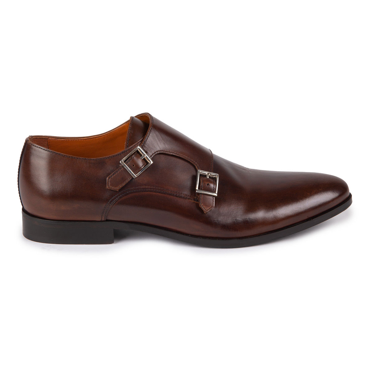 Herrenschuhe in braun mit silberfarbenen Dornschließen Braune Herrenschuhe mit silberfarbenen Dornschließen