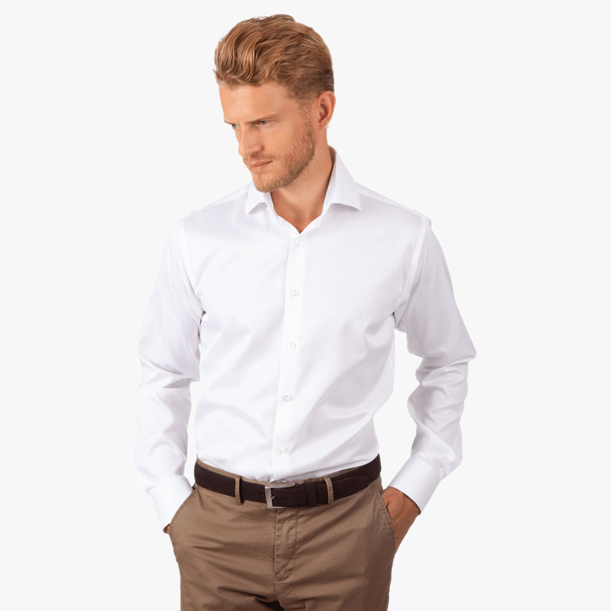 Elegantes weißes Modern Fit Hemd aus reinem Baumwoll-Twill