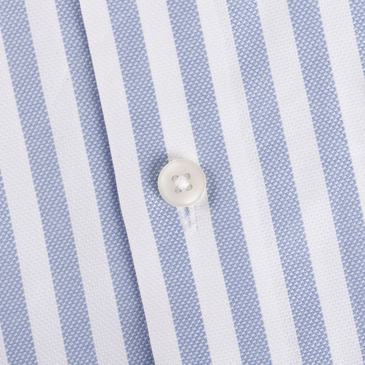 Slim Fit Hemd aus Baumwolle/Elasthan in hellblau gestreift