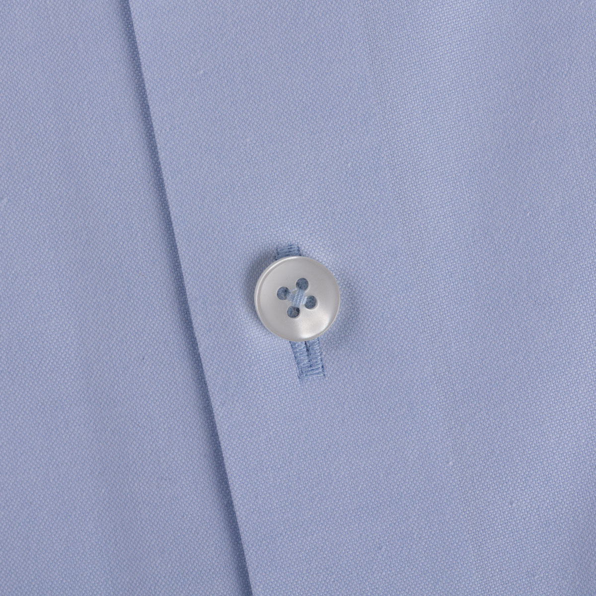 Slim Fit Hemd in hellblau mit Button Down Kragen