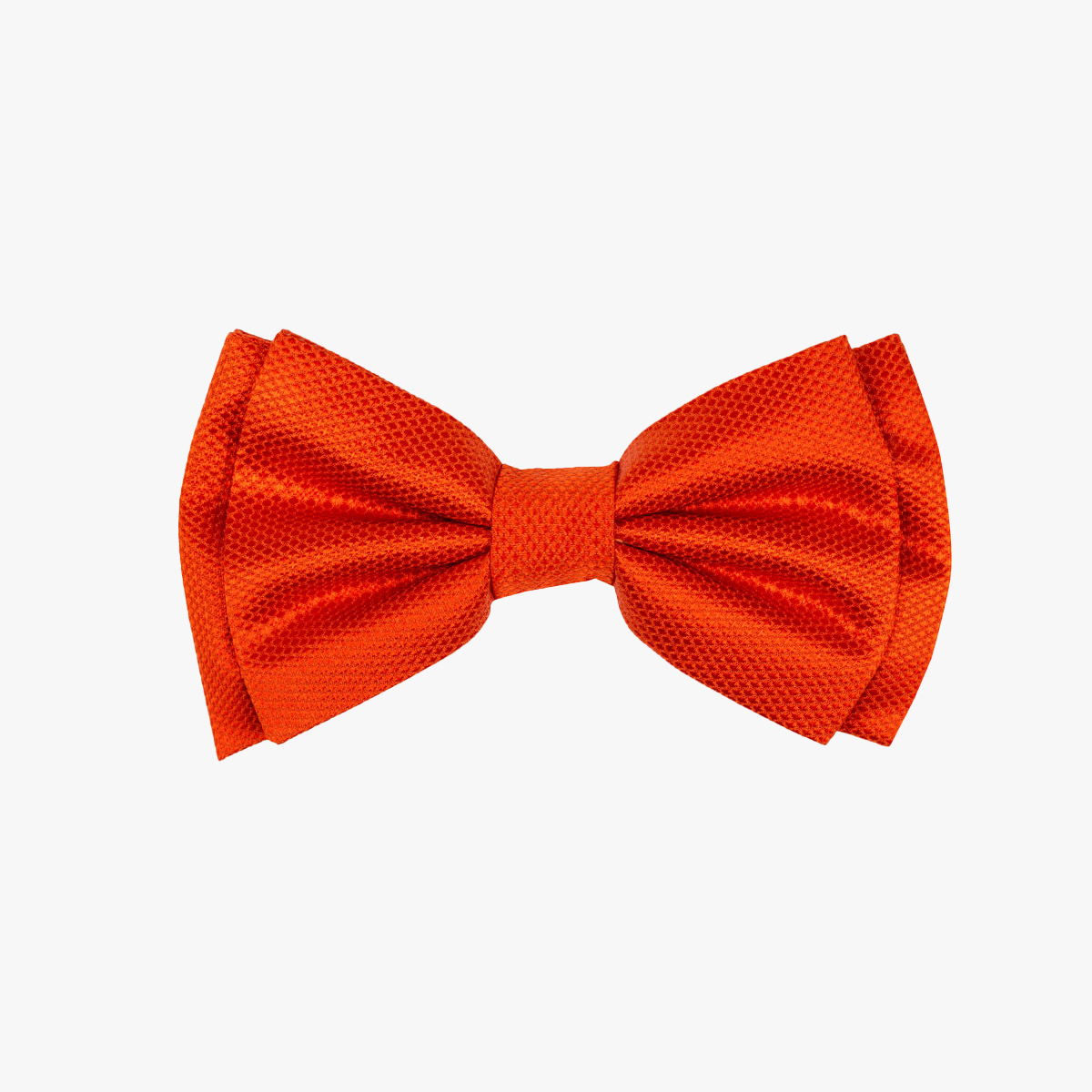 Vorgebundene Fliege Seide uni orange Vorgebundene Fliege aus Seide in uni orange