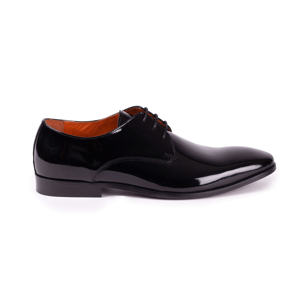 Smoking Schuh im Derby Stil mit offener Schnürung Smoking Schuh im Derby Stil mit offener Schnürung