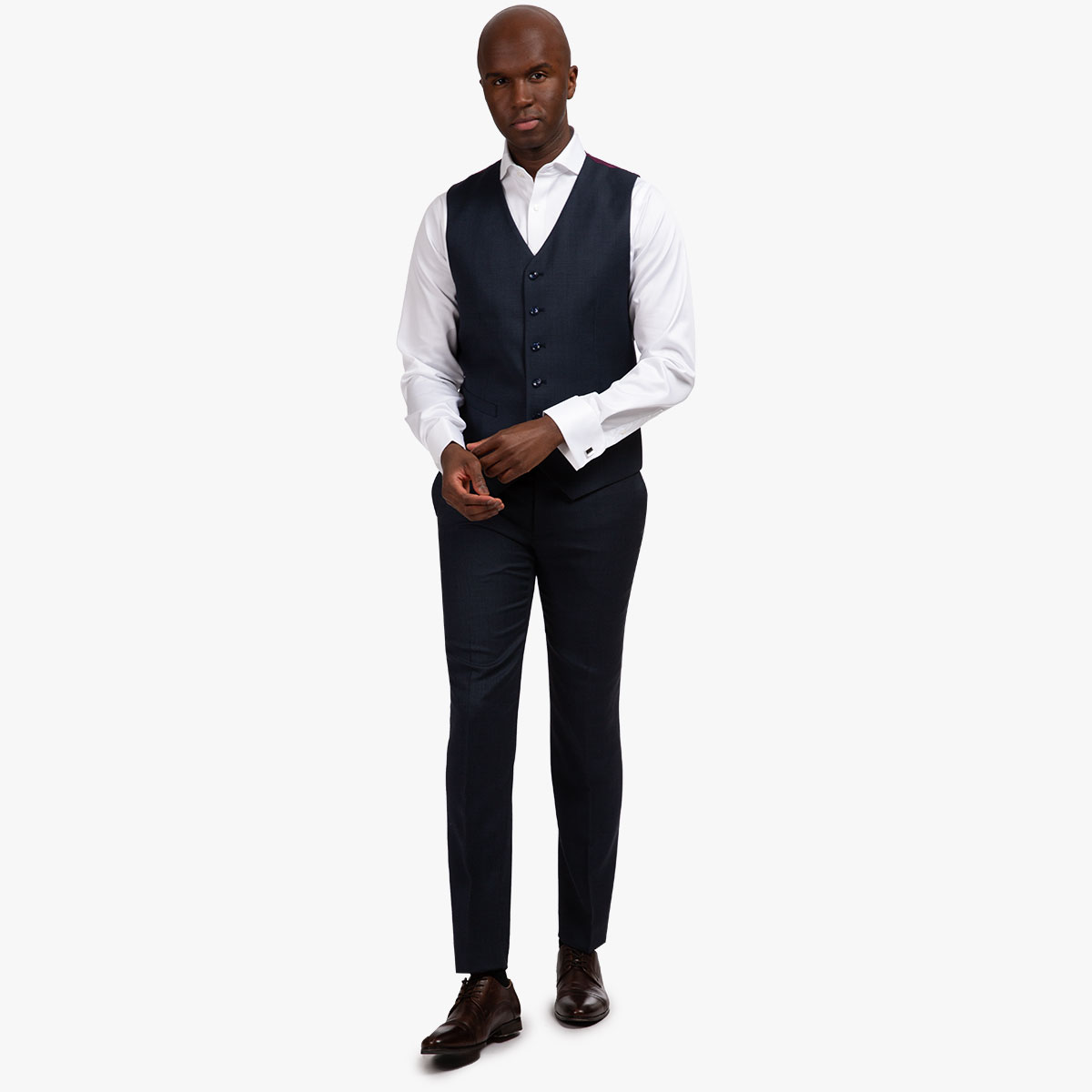 Eleganter Dreiteiler mit Anzug und passender Weste Eleganter Dreiteiler mit Anzug und passender Weste