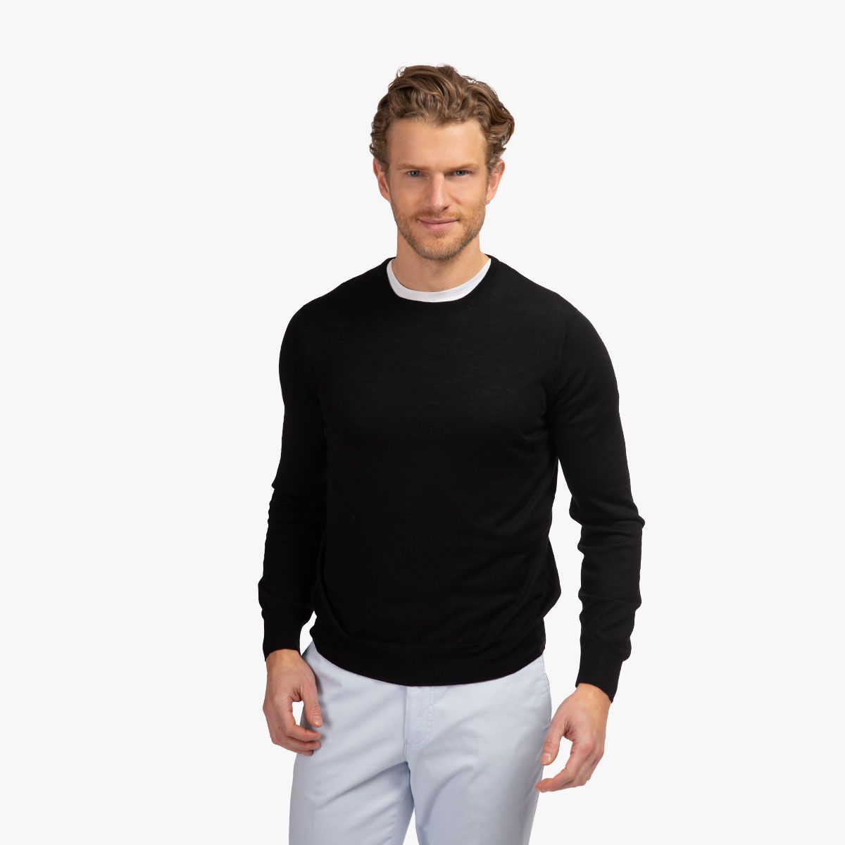 Pullover mit Rundhals-Ausschnitt in schwarz